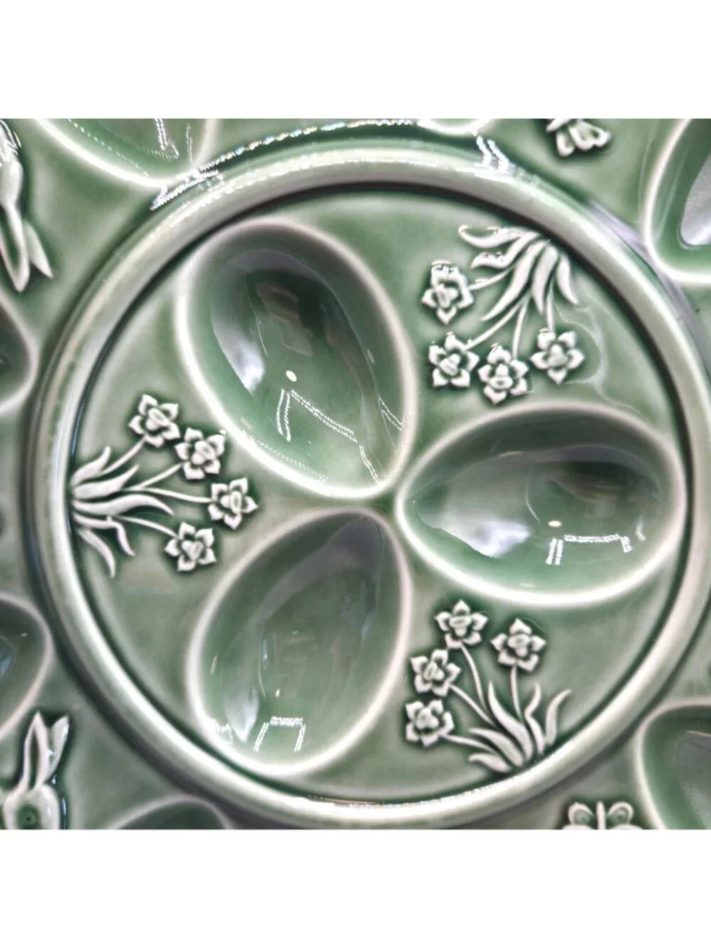 Bordallo Pinheiro Rabbit Green Majolica Deviled Egg Plate 13” Serving Portugal